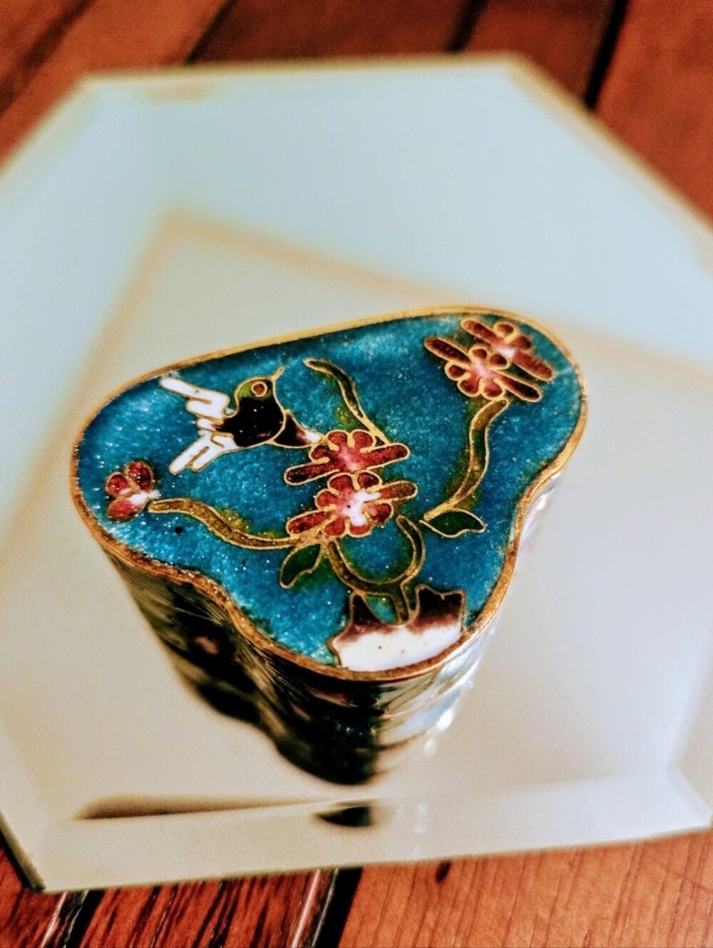 Vintage Cloisonne Hummingbird Trinket Box Pill Box - Picture 3 of 3